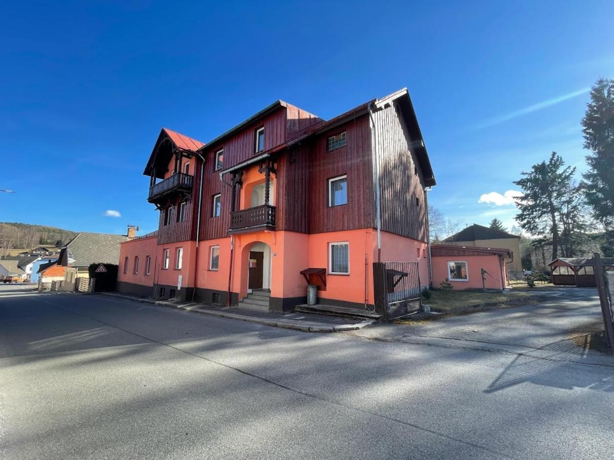 Apartmany Sumavanek Zdíkov 外观 照片